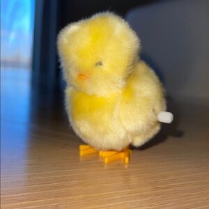 Yellow Plush Baby chick wind up movable toy